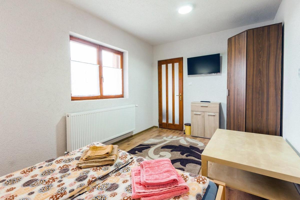 Villa Erőss Kulcsosház Lăzarea Exterior foto
