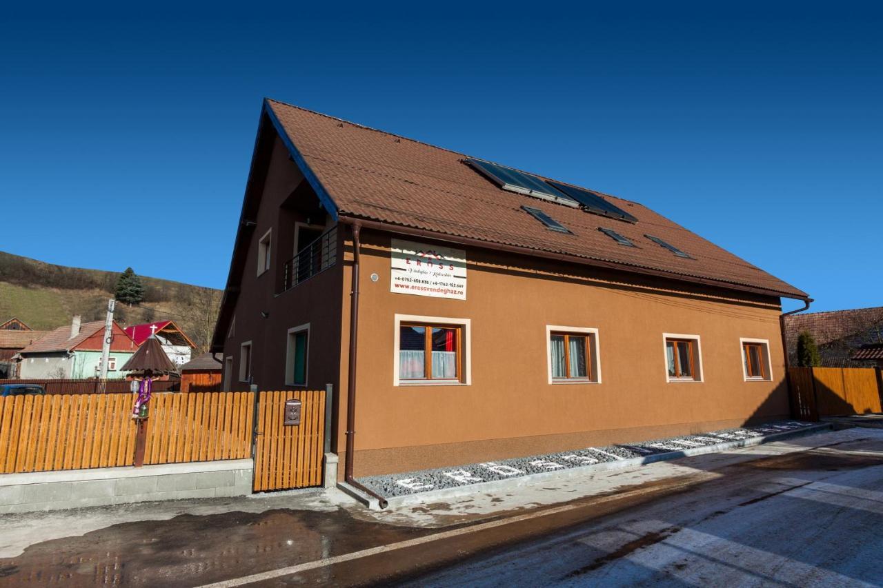 Villa Erőss Kulcsosház Lăzarea Exterior foto