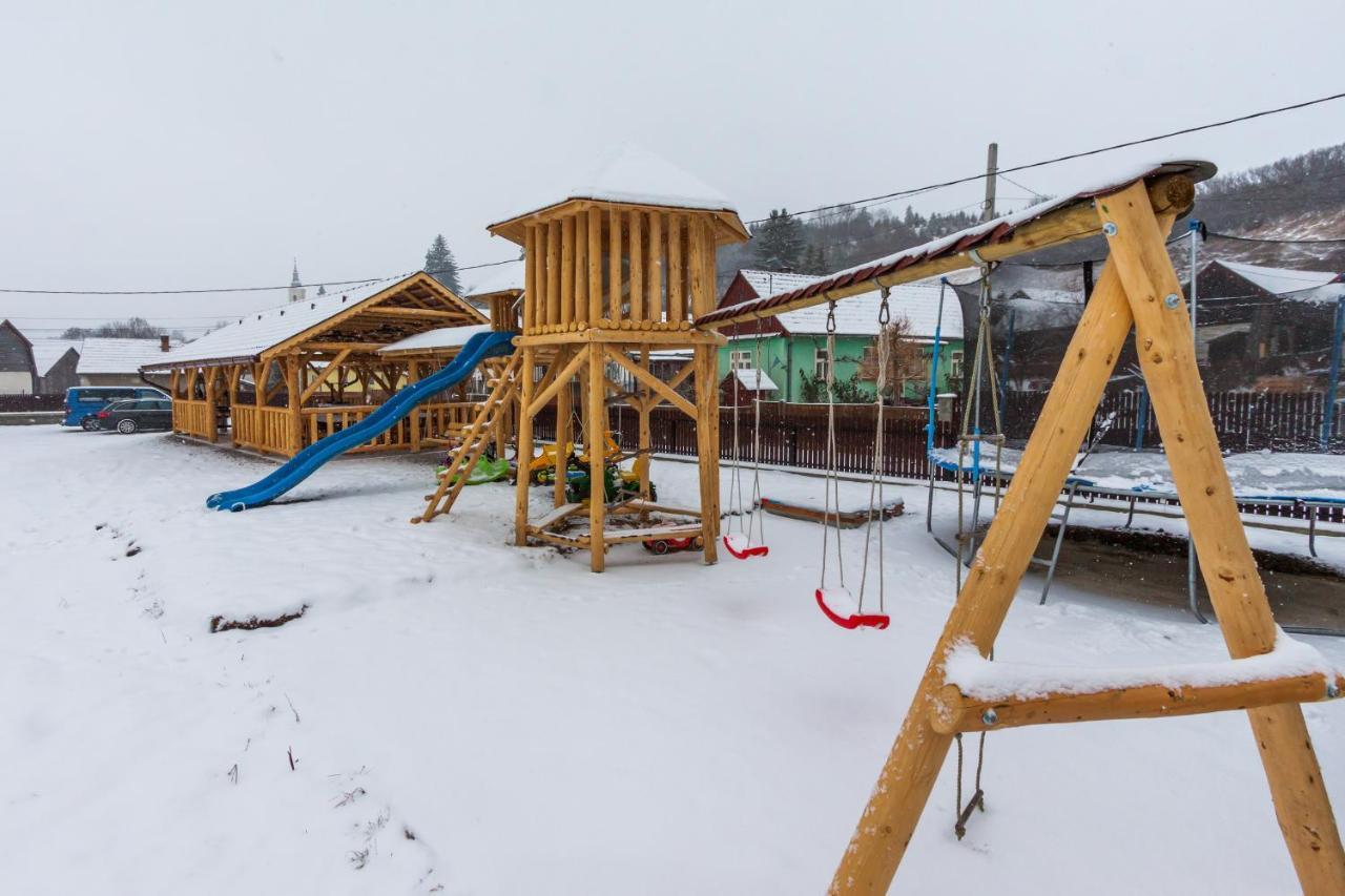 Villa Erőss Kulcsosház Lăzarea Exterior foto