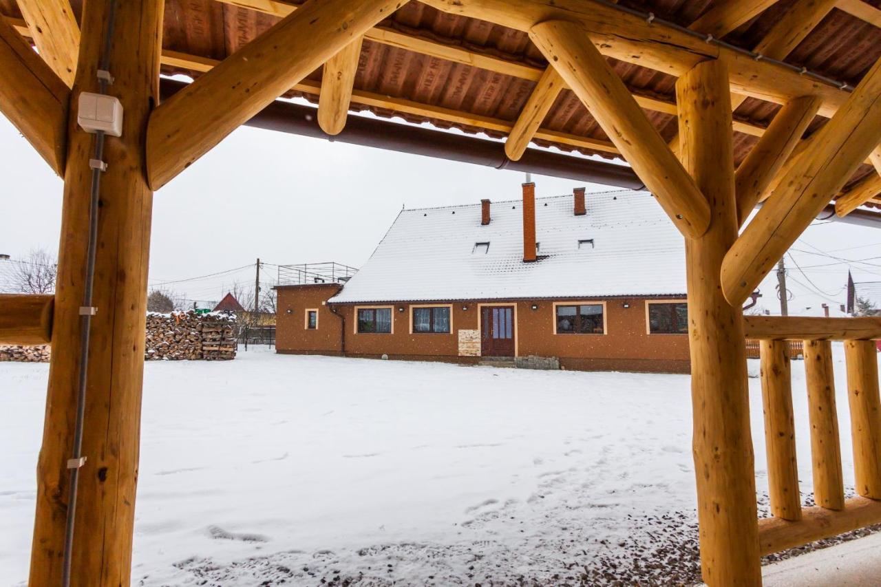Villa Erőss Kulcsosház Lăzarea Exterior foto