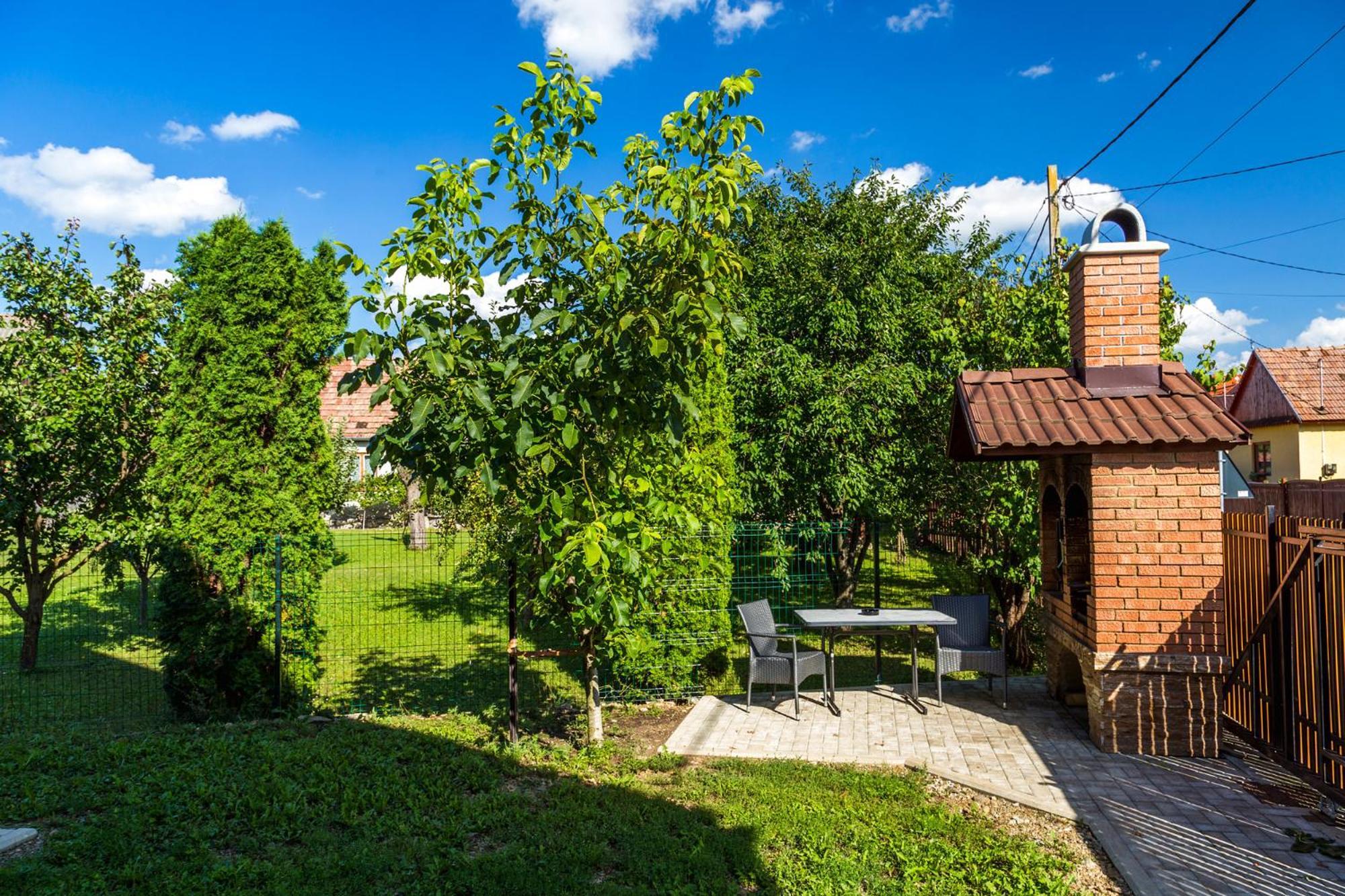 Villa Erőss Kulcsosház Lăzarea Exterior foto